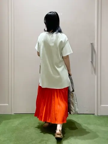 ANY フジコ コーディネート画像