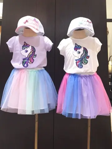 ANY 林 コーディネート画像