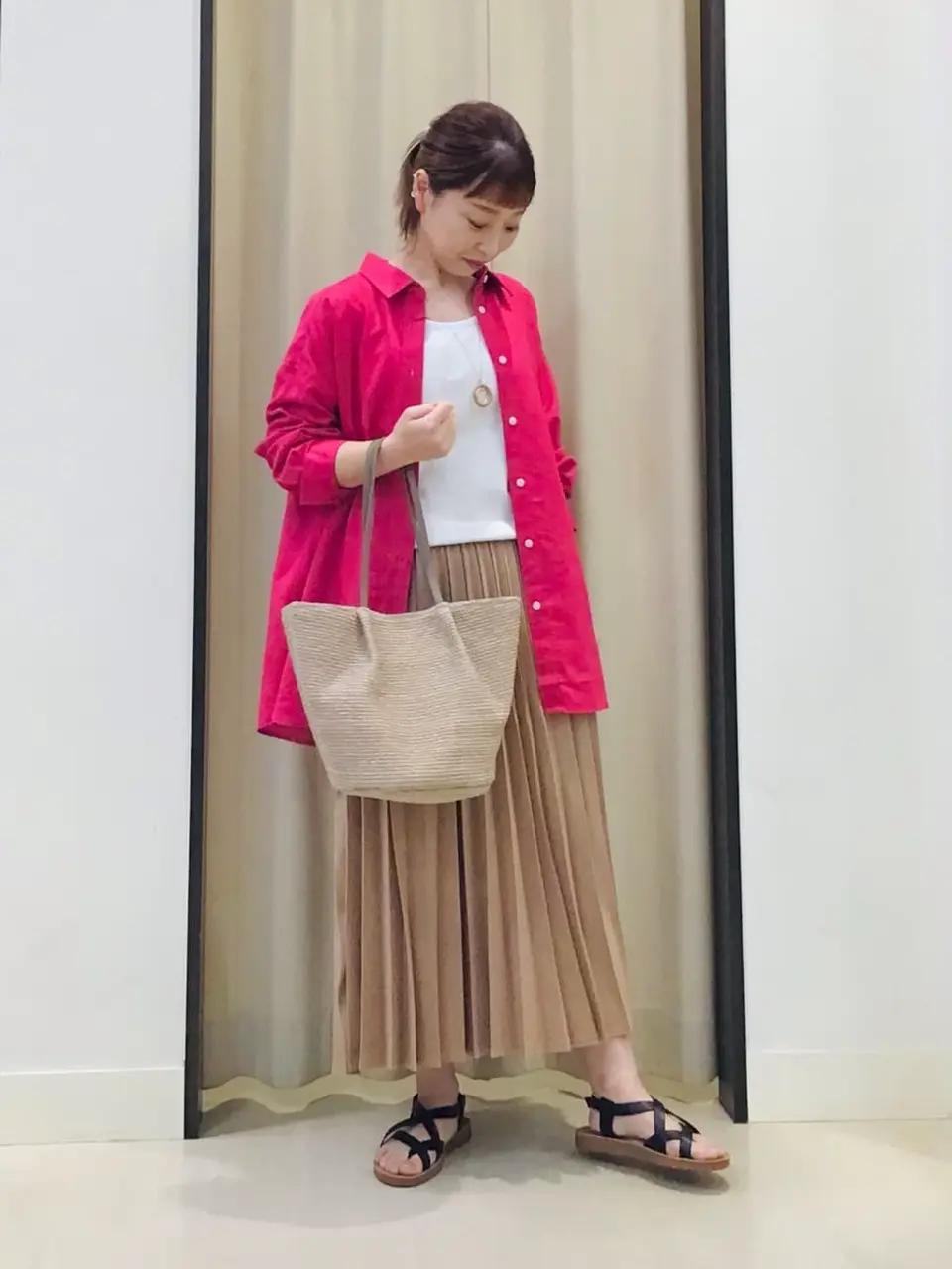 ANY 伊藤 コーディネート画像