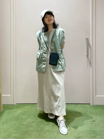 ANY フジコ コーディネート画像