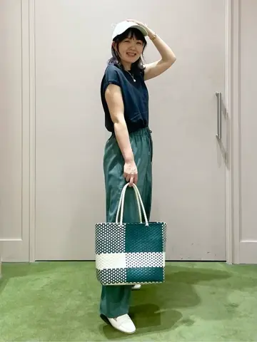 ANY フジコ コーディネート画像