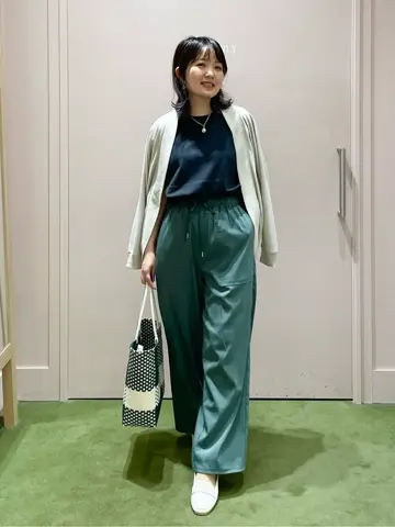 ANY フジコ コーディネート画像