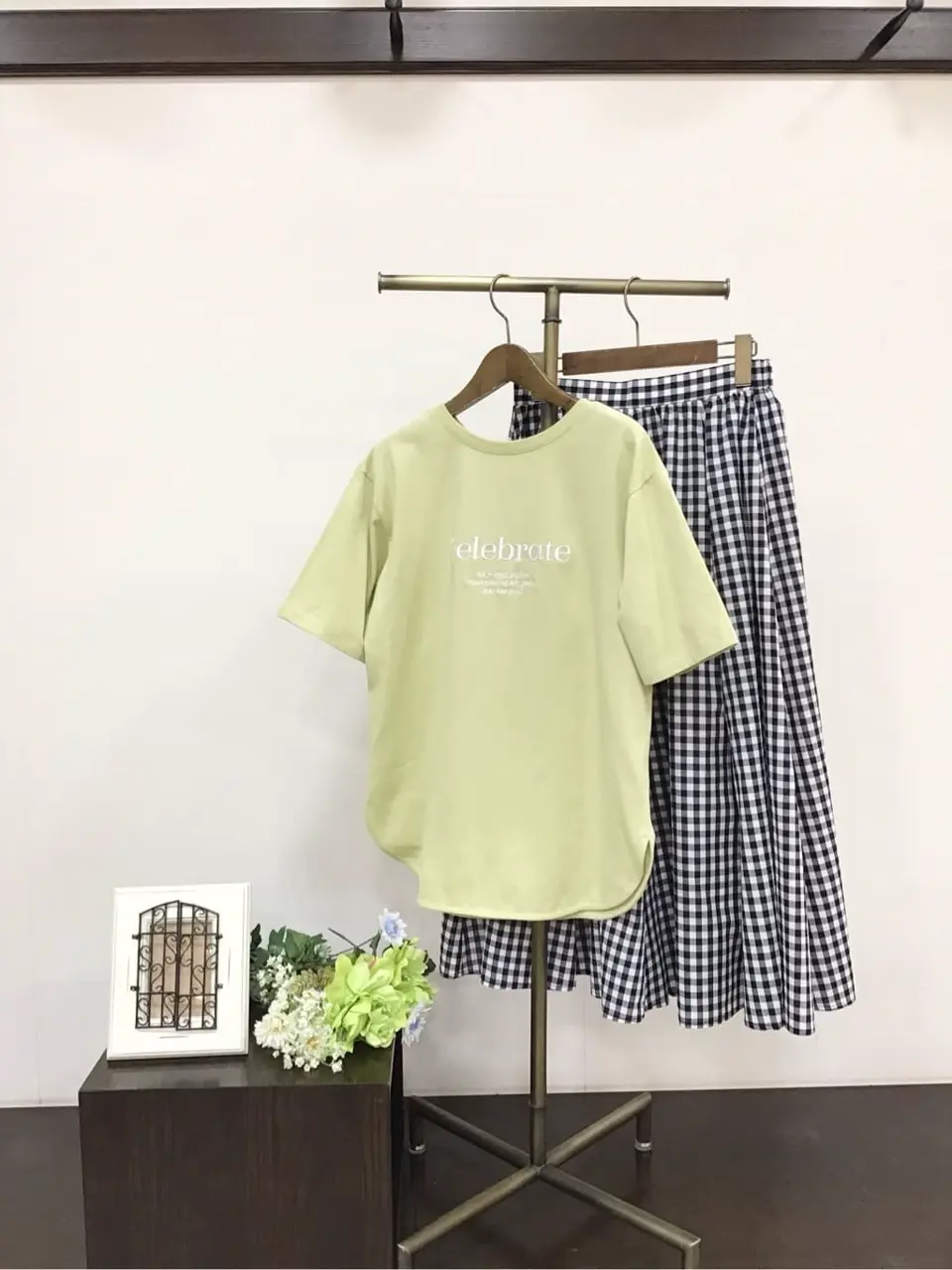 ANY 佐々木 コーディネート画像