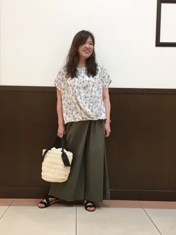 ANY iku コーディネート画像