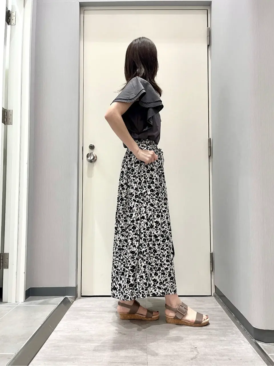 ANY 金井 コーディネート画像