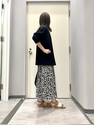 ANY 金井 コーディネート画像