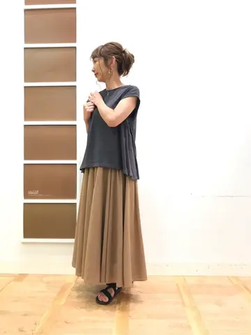 ANY 山口 コーディネート画像