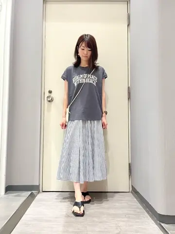 ANY 金井 コーディネート画像