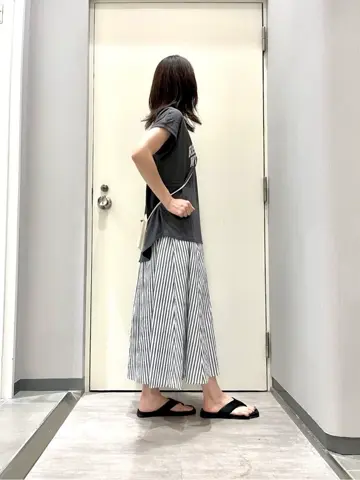 ANY 金井 コーディネート画像