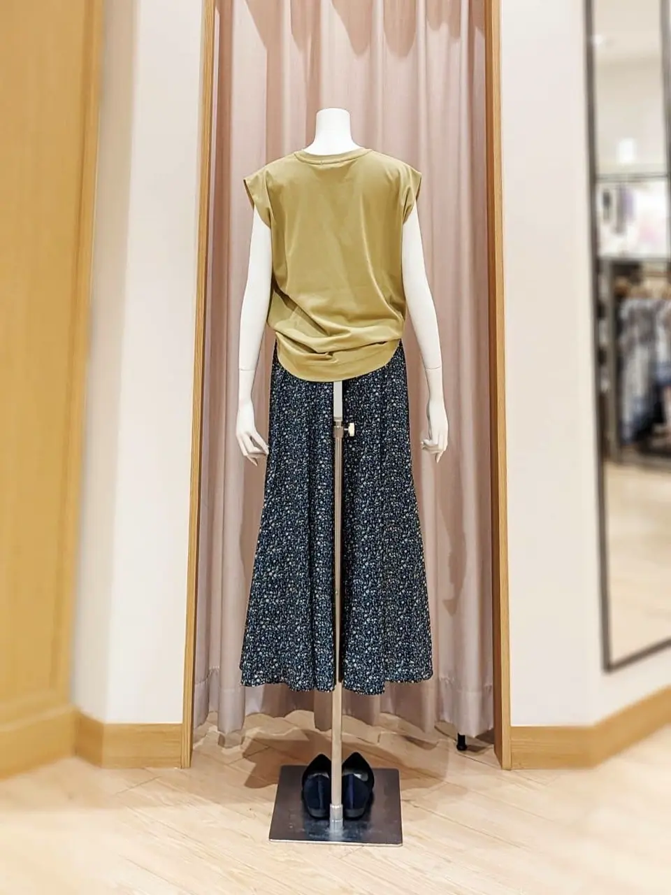 ANY 岩田 コーディネート画像