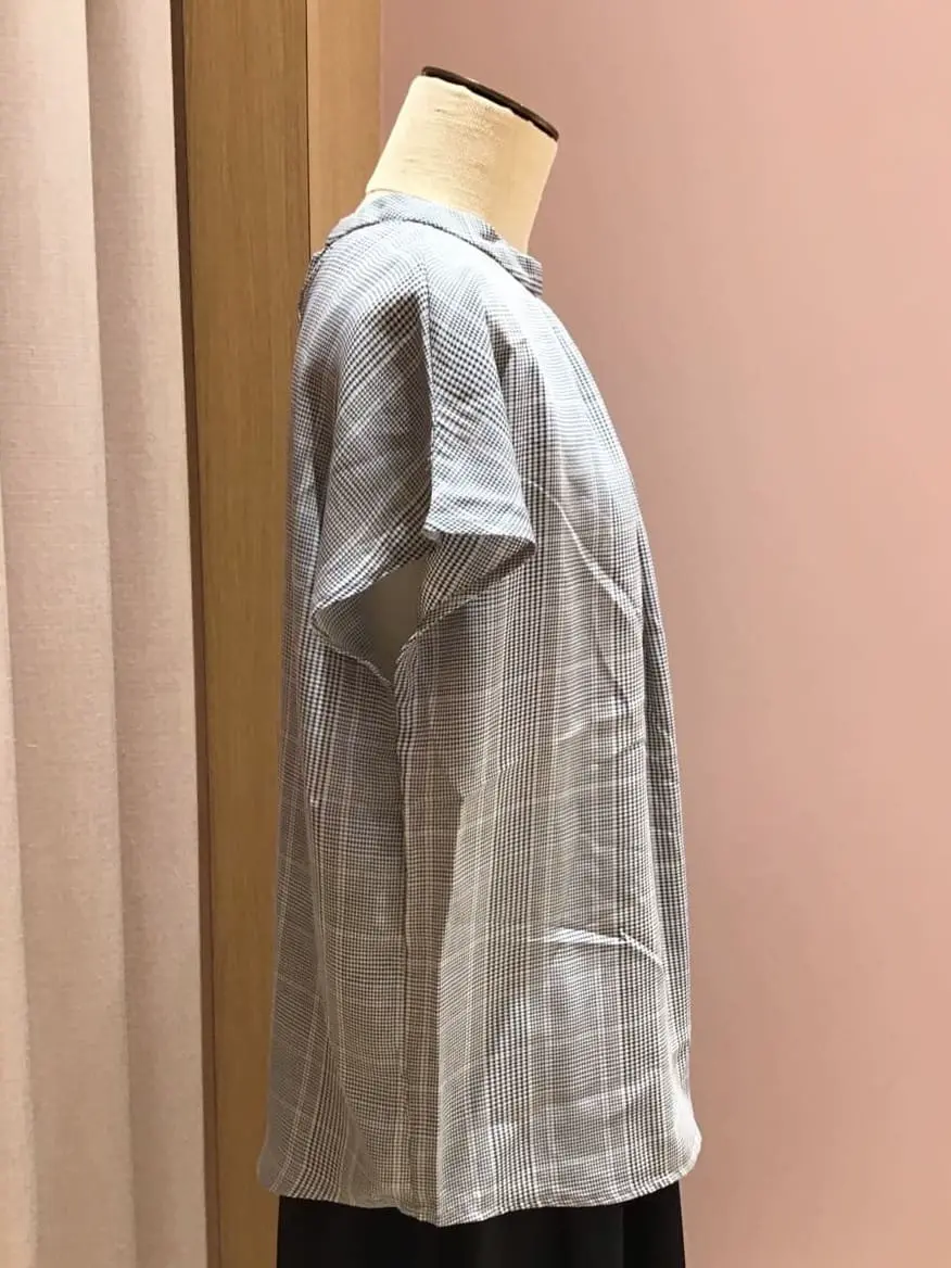 ANY 本吉 コーディネート画像