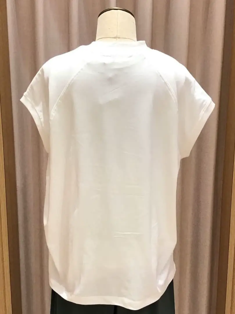 ANY 本吉 コーディネート画像