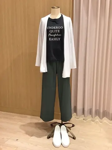 ANY 本吉 コーディネート画像