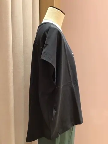 ANY 本吉 コーディネート画像