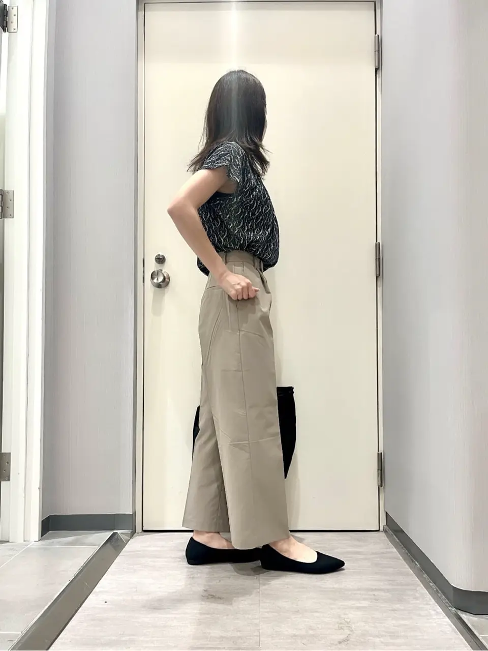 ANY 金井 コーディネート画像