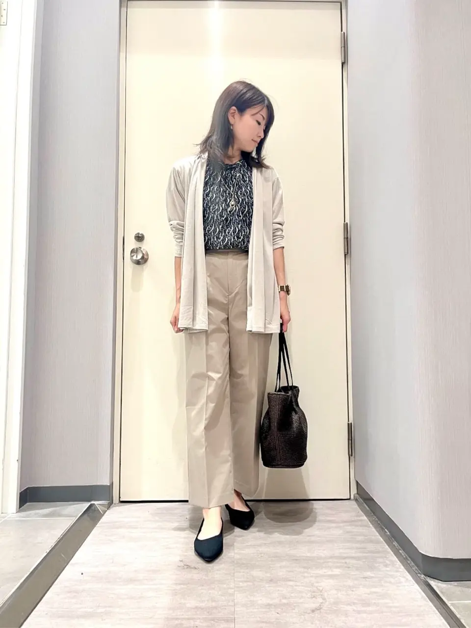 ANY 金井 コーディネート画像