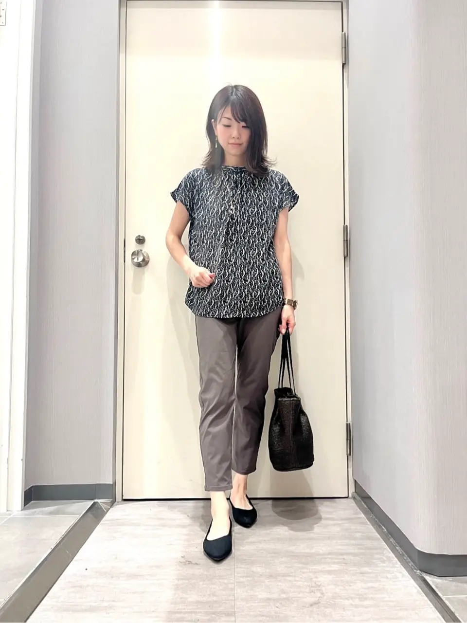 ANY 金井 コーディネート画像