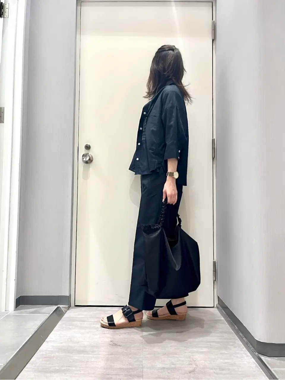 ANY 金井 コーディネート画像