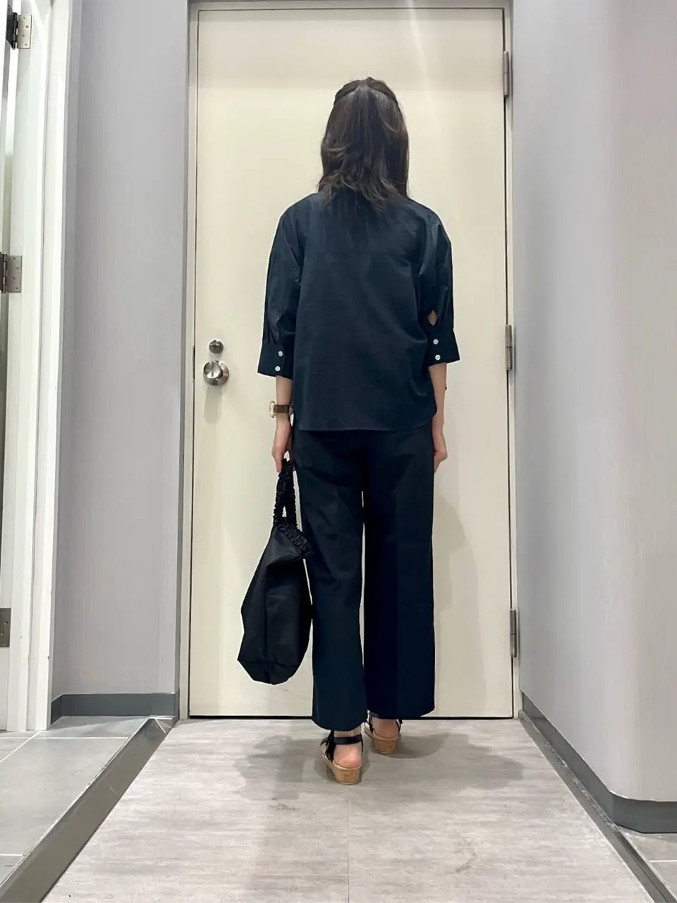 ANY 金井 コーディネート画像