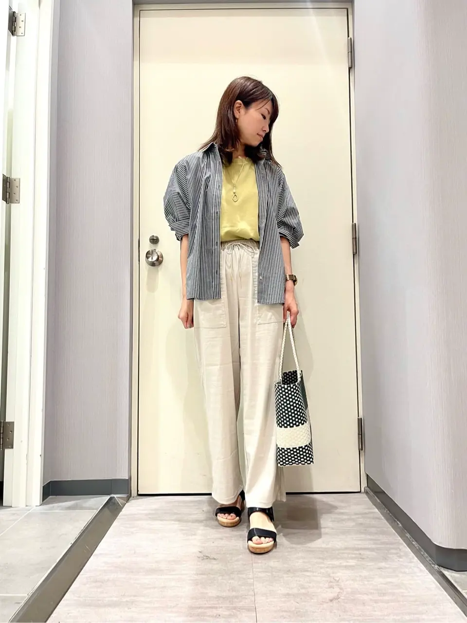 ANY 金井 コーディネート画像