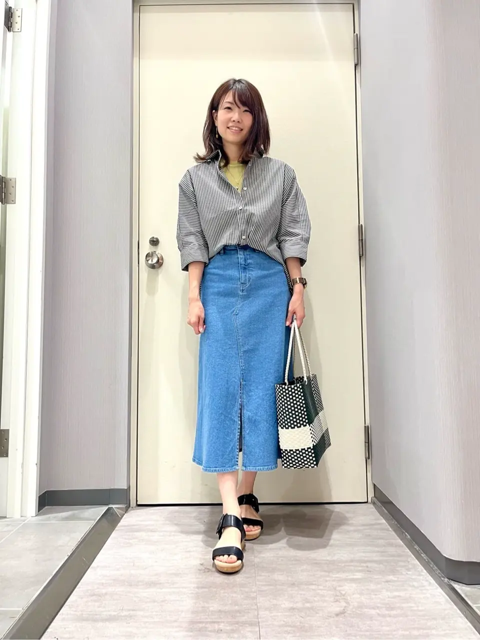 ANY 金井 コーディネート画像