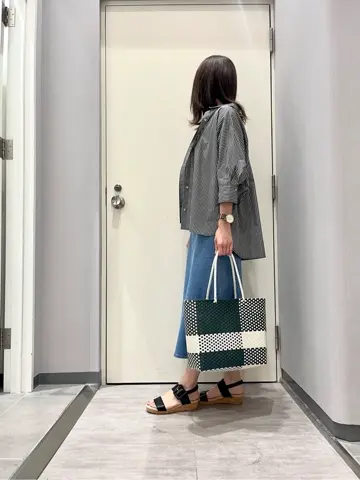 ANY 金井 コーディネート画像