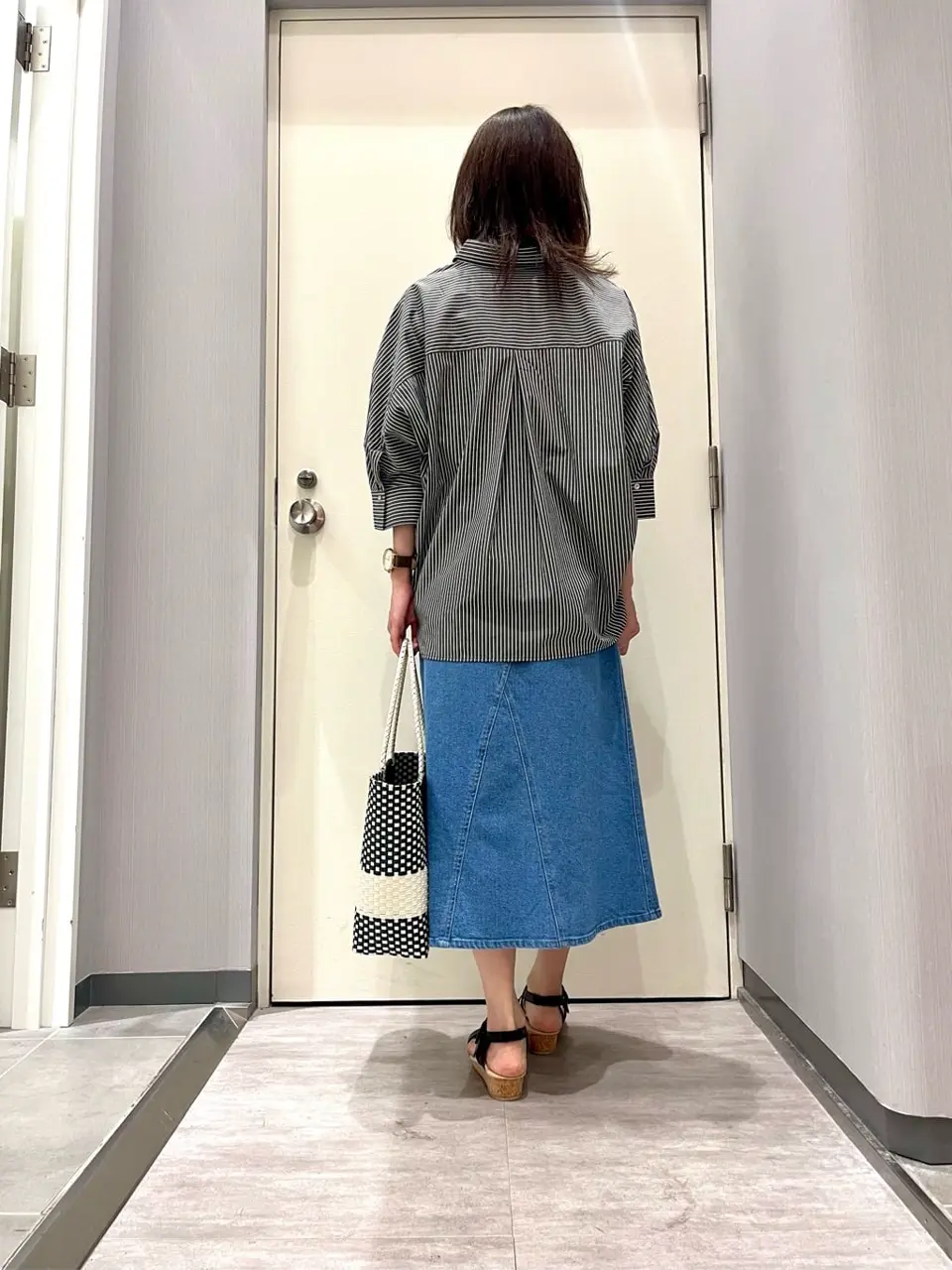 ANY 金井 コーディネート画像