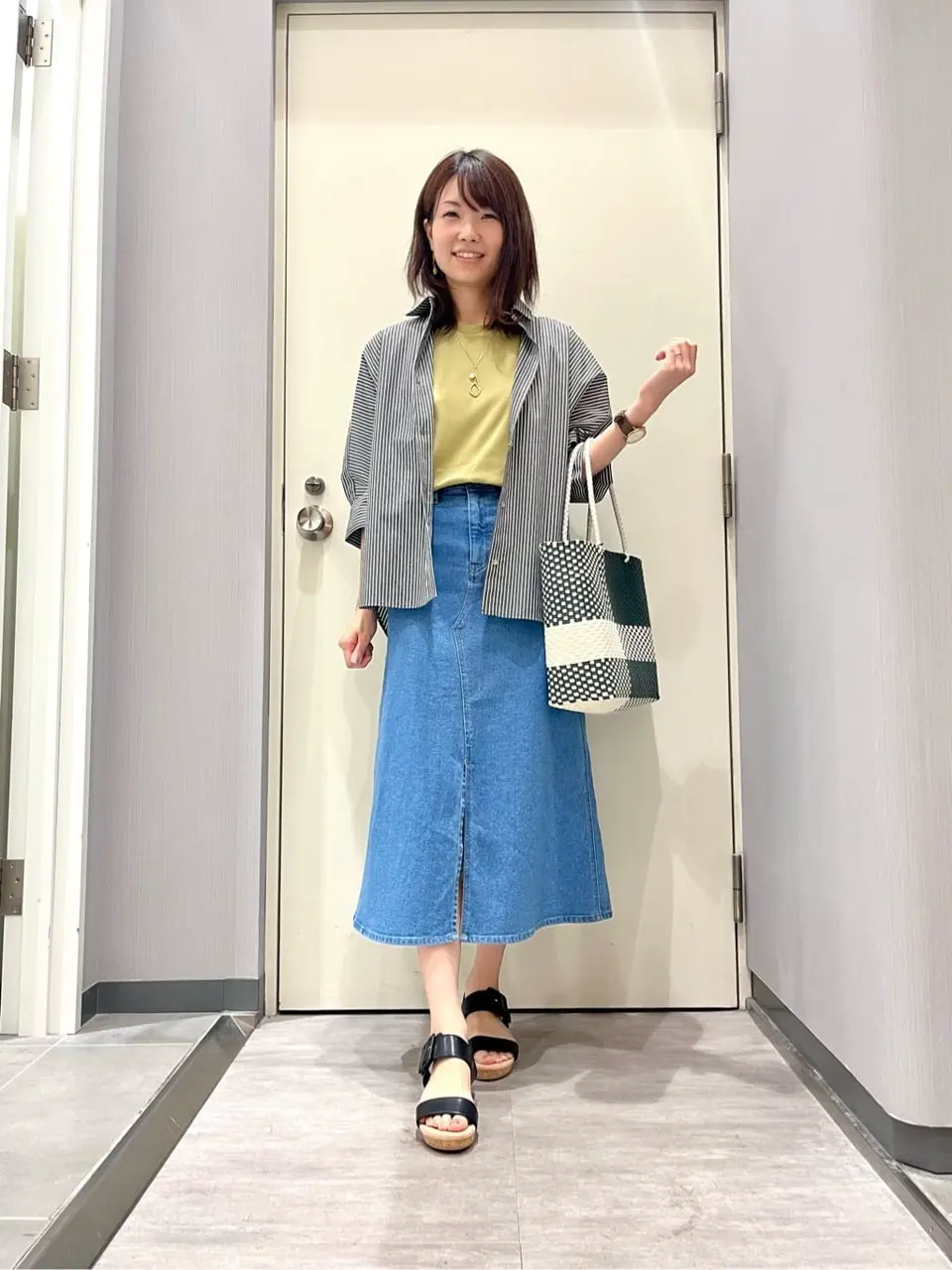 ANY 金井 コーディネート画像