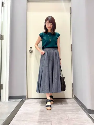 ANY 金井 コーディネート画像