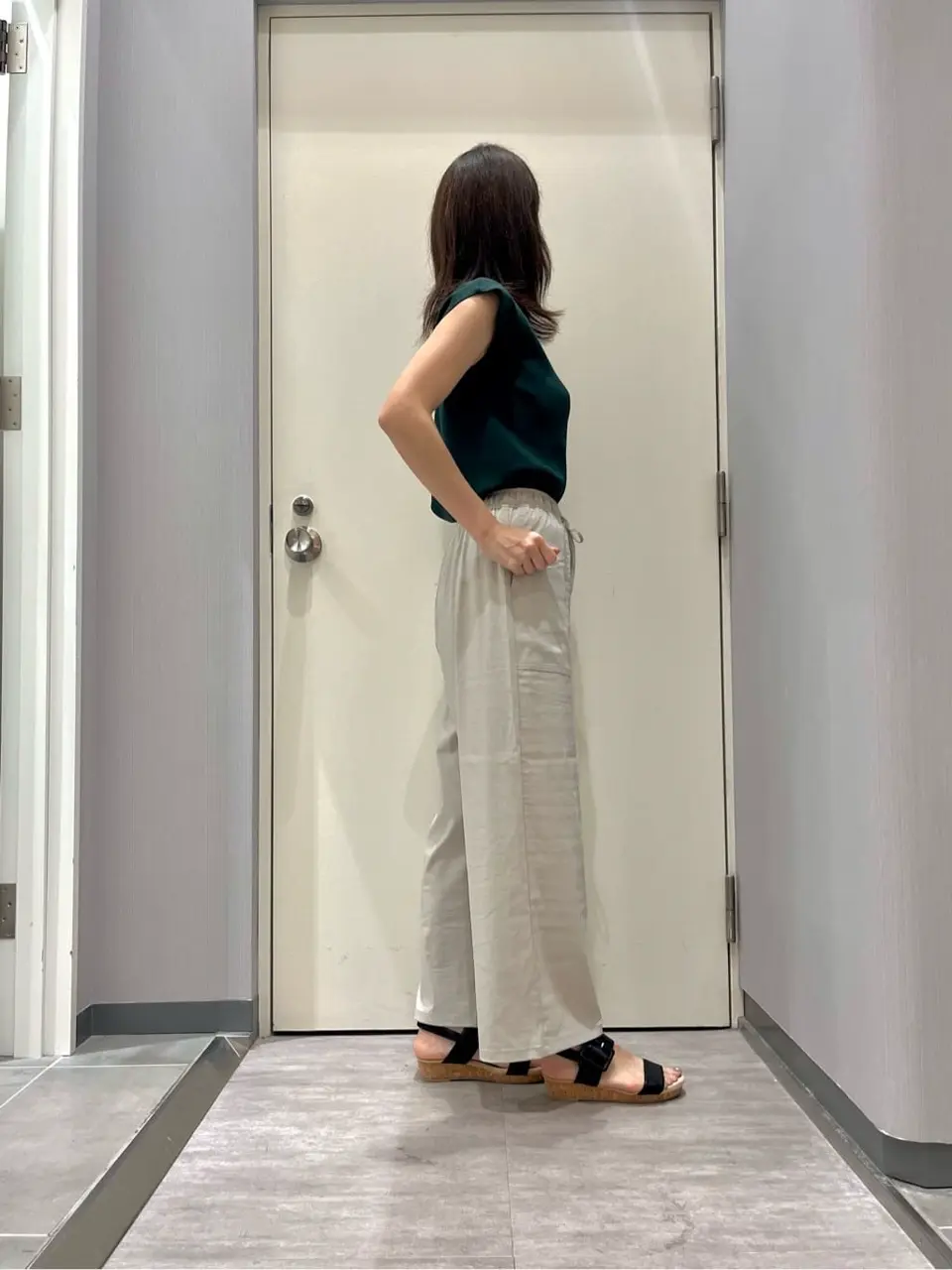 ANY 金井 コーディネート画像