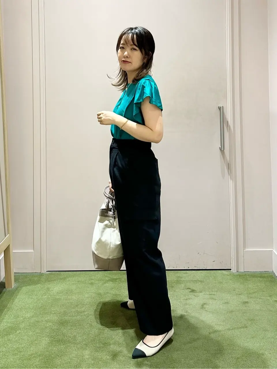 ANY フジコ コーディネート画像