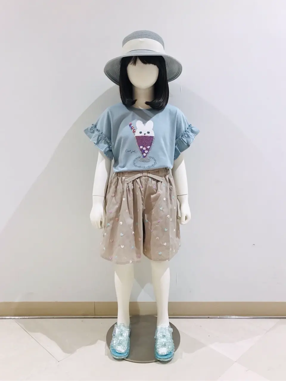 ANY 田口 コーディネート画像