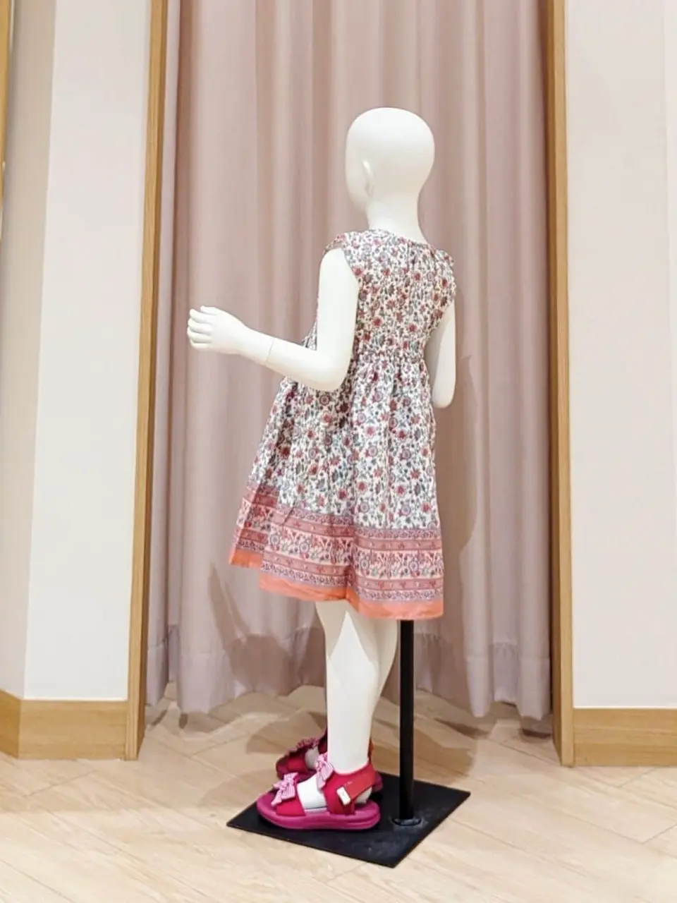 ANY 奥原 コーディネート画像