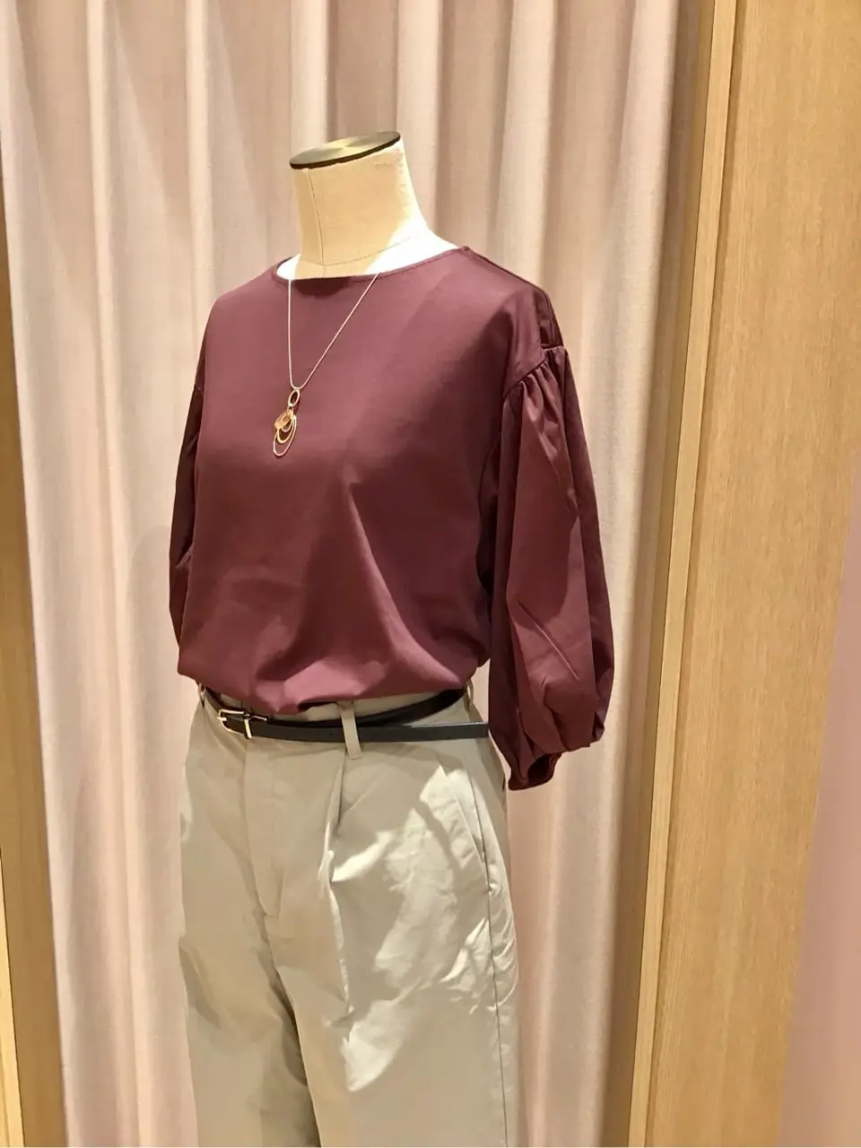 ANY 浅岡 コーディネート画像