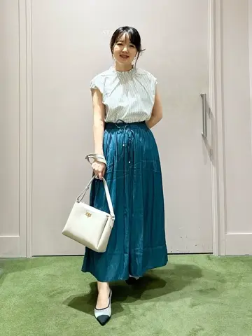 ANY フジコ コーディネート画像