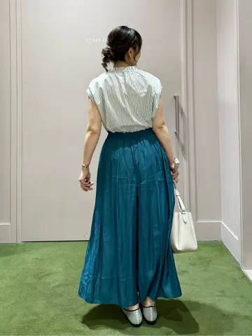 ANY フジコ コーディネート画像