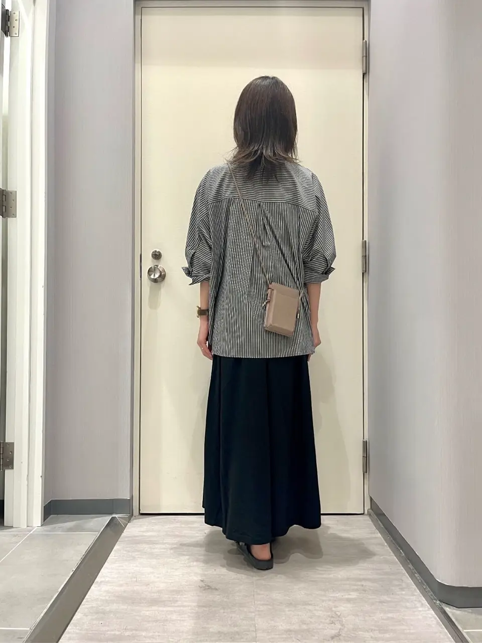 ANY 金井 コーディネート画像