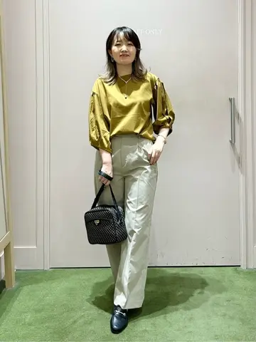 ANY フジコ コーディネート画像