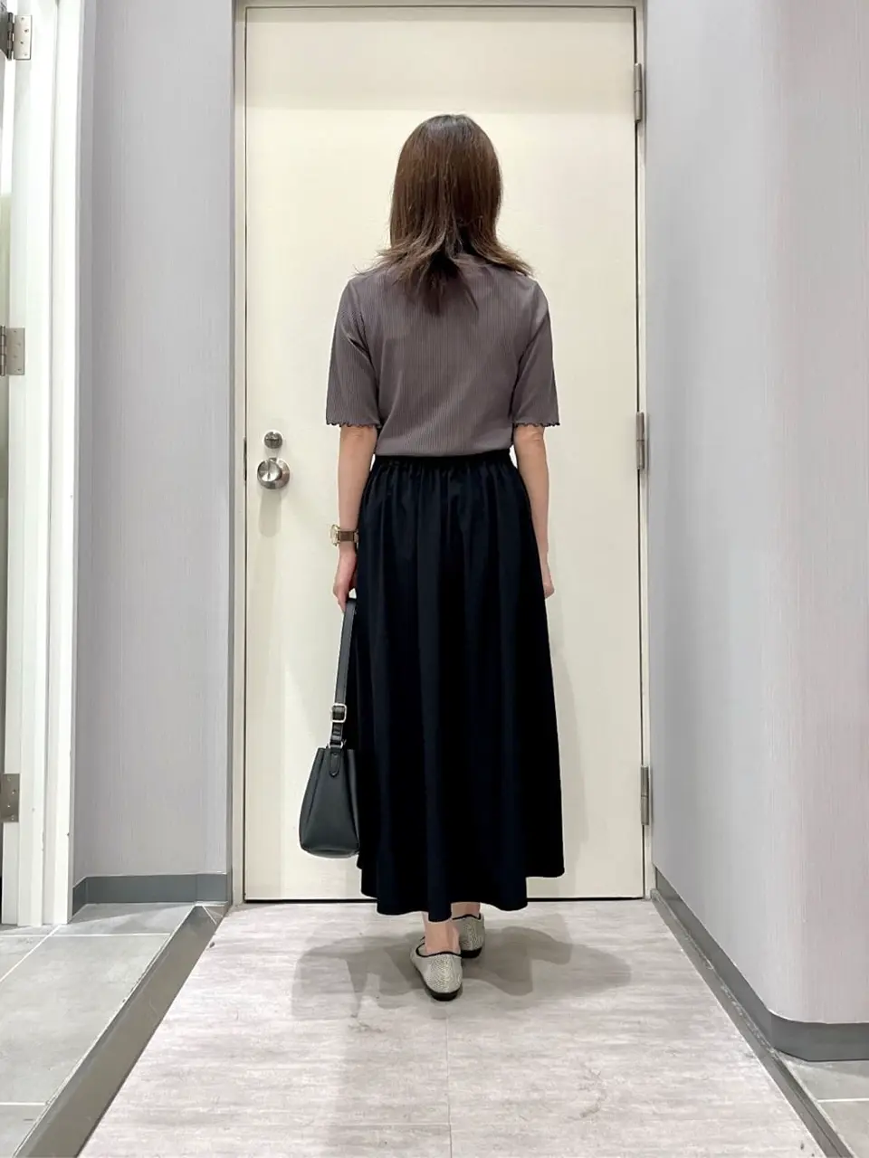 ANY 金井 コーディネート画像