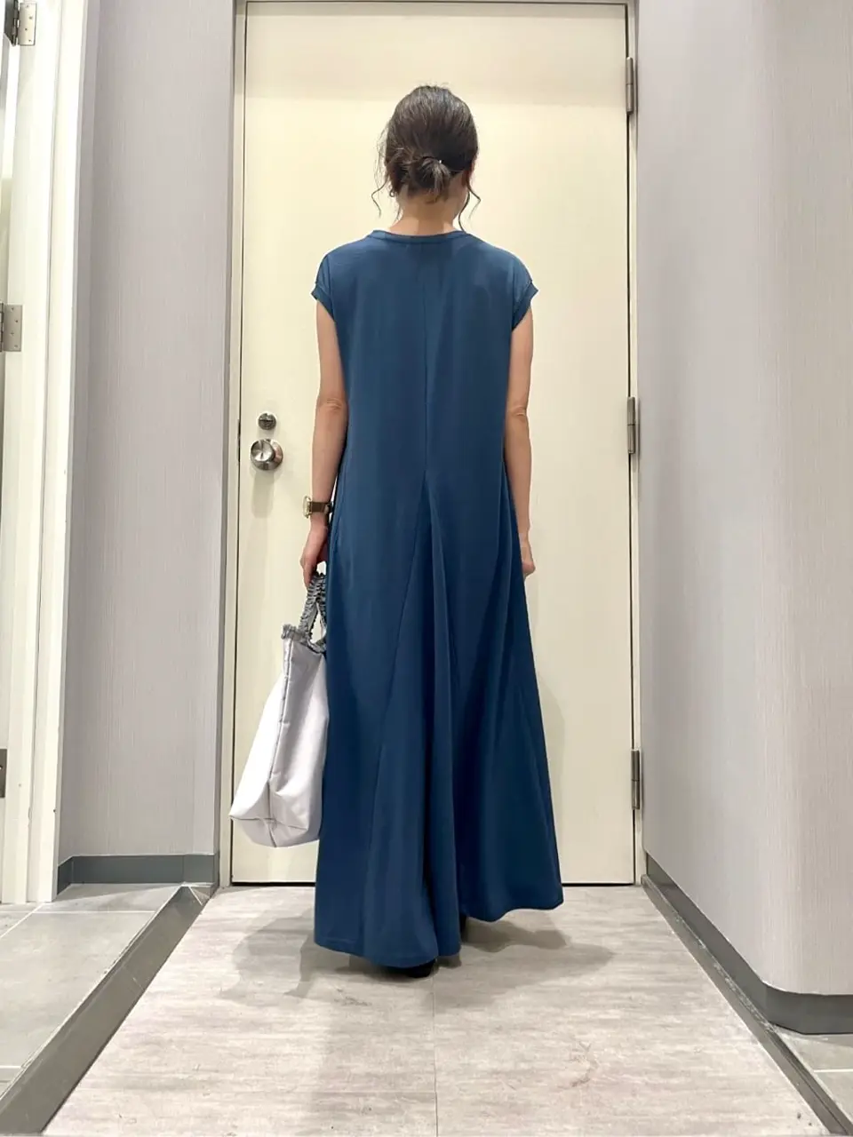 ANY 金井 コーディネート画像