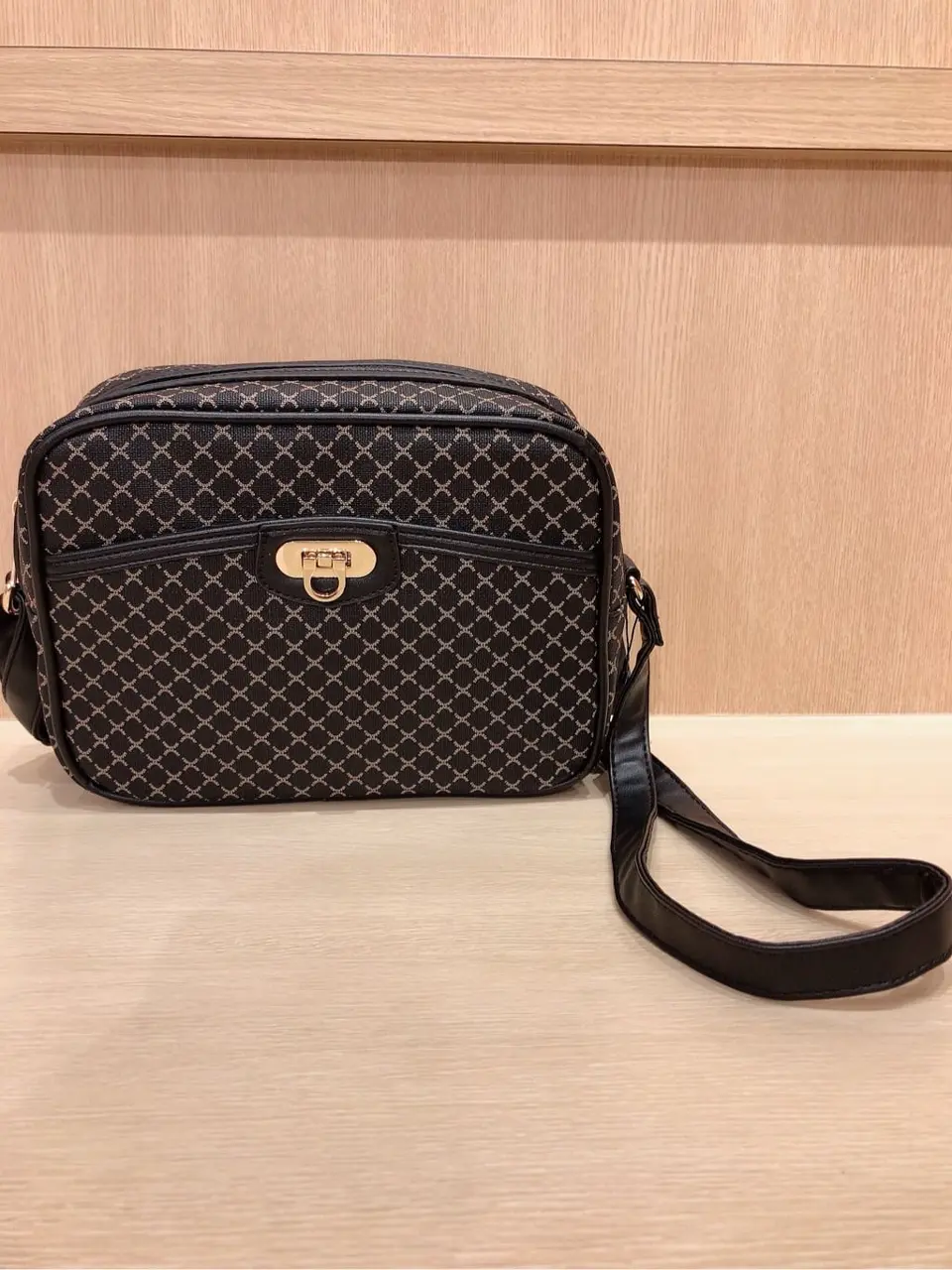 ANY 千葉 コーディネート画像