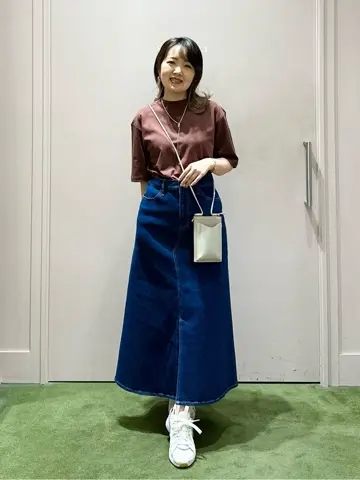 ANY フジコ コーディネート画像