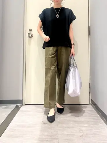 ANY 金井 コーディネート画像