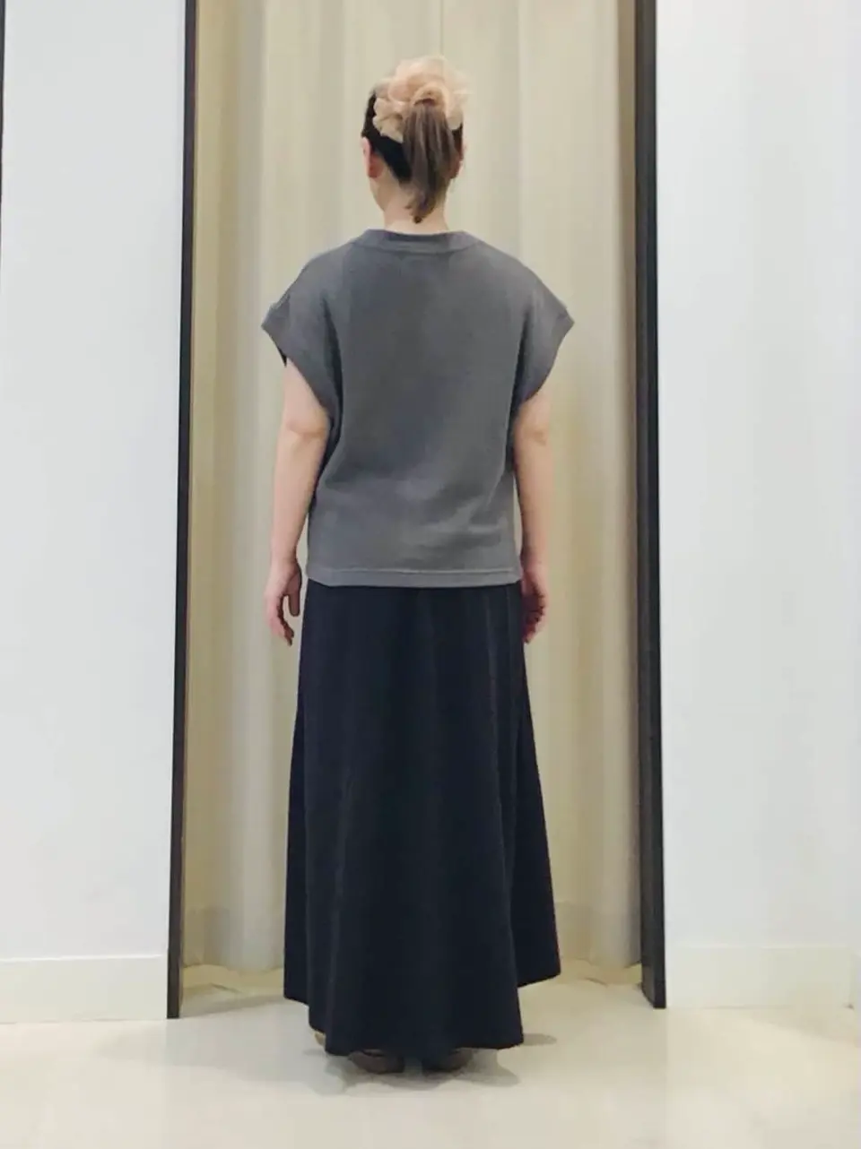 ANY 伊藤 コーディネート画像