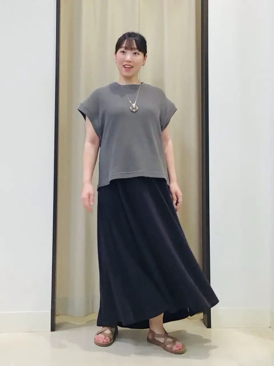 ANY 伊藤 コーディネート画像