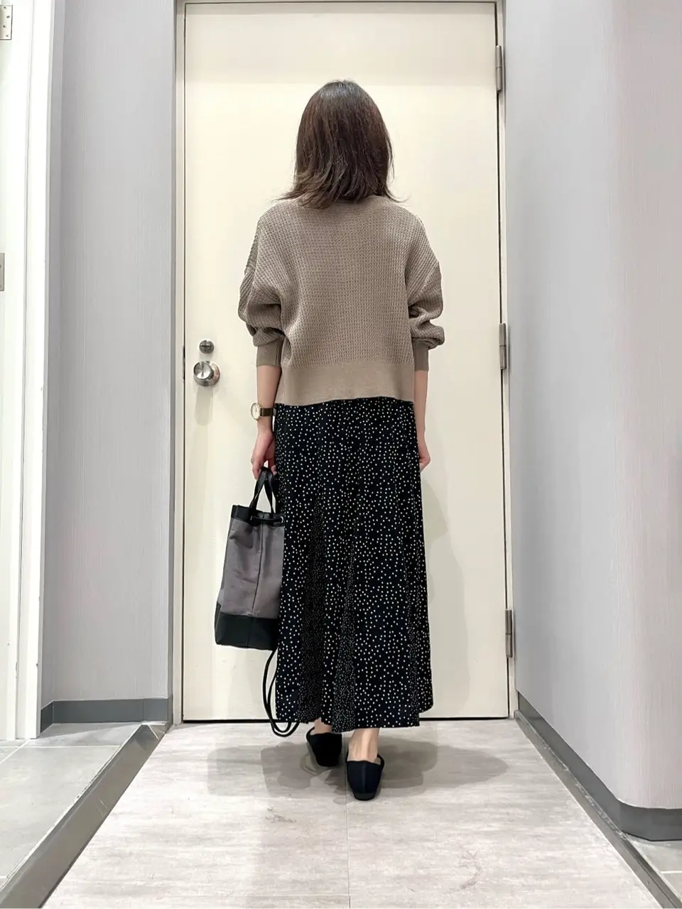 ANY 金井 コーディネート画像