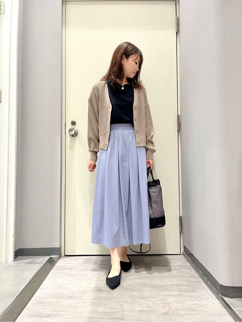 ANY 金井 コーディネート画像