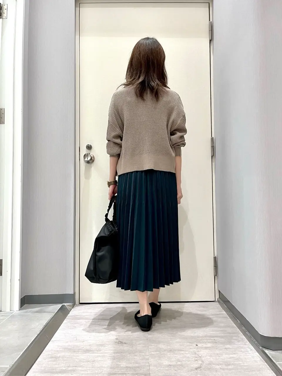 ANY 金井 コーディネート画像