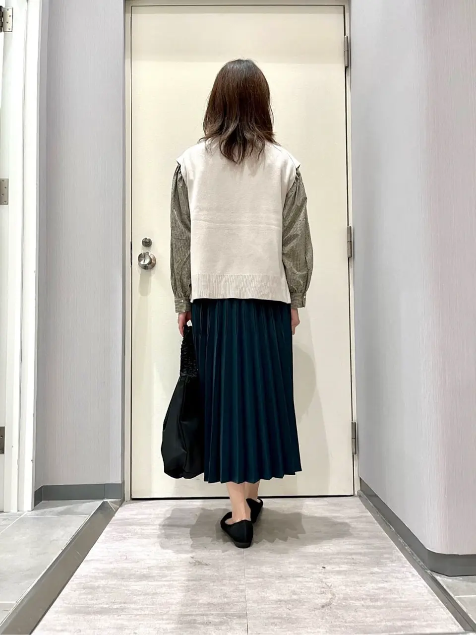 ANY 金井 コーディネート画像