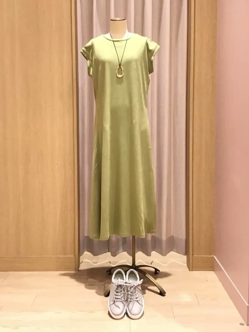 ANY 本吉 コーディネート画像